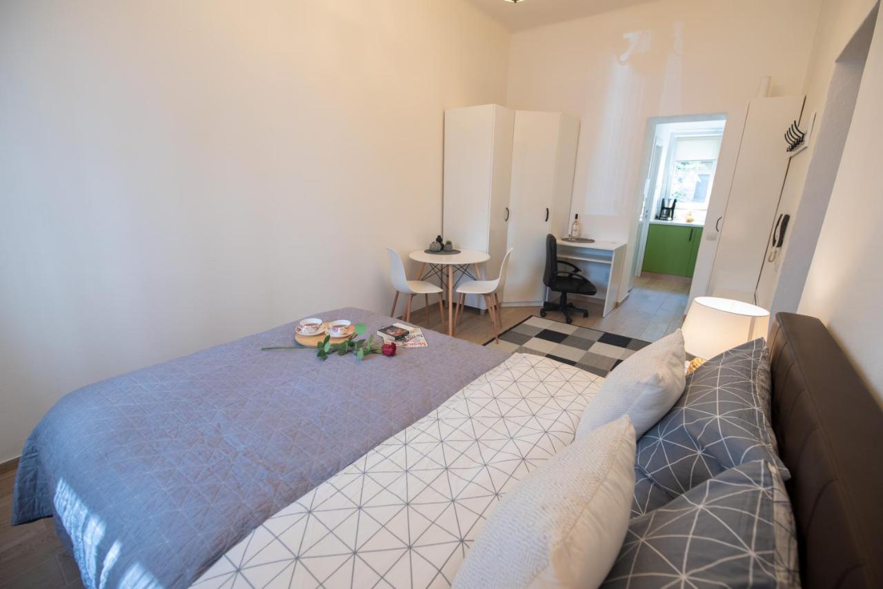 Central Bright Apartment Kaloşvar Dış mekan fotoğraf