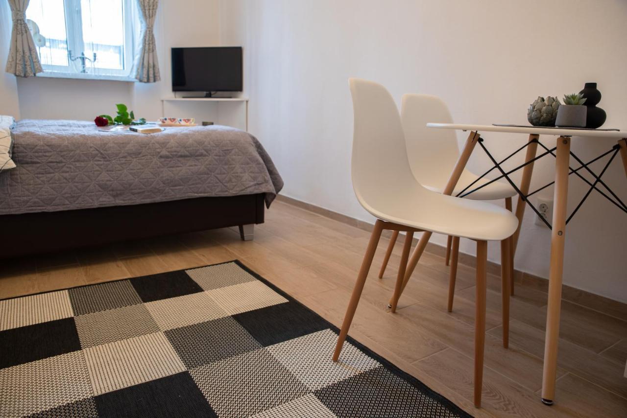 Central Bright Apartment Kaloşvar Dış mekan fotoğraf
