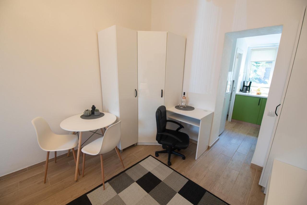 Central Bright Apartment Kaloşvar Dış mekan fotoğraf